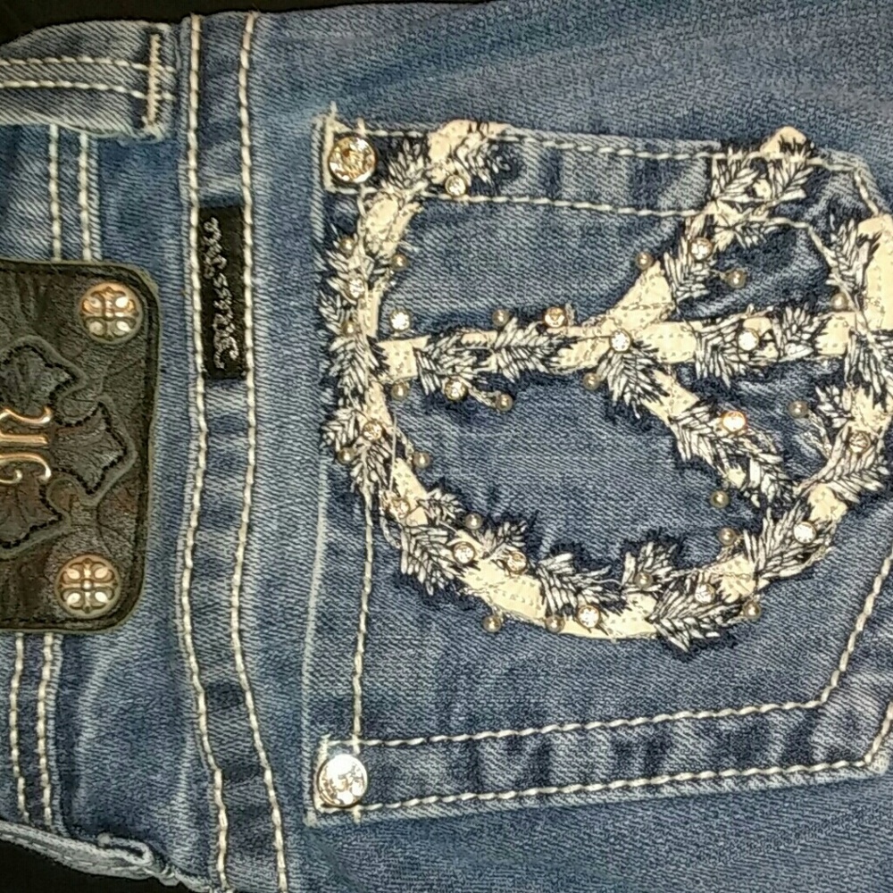 Miss me jeans size 27 "short"